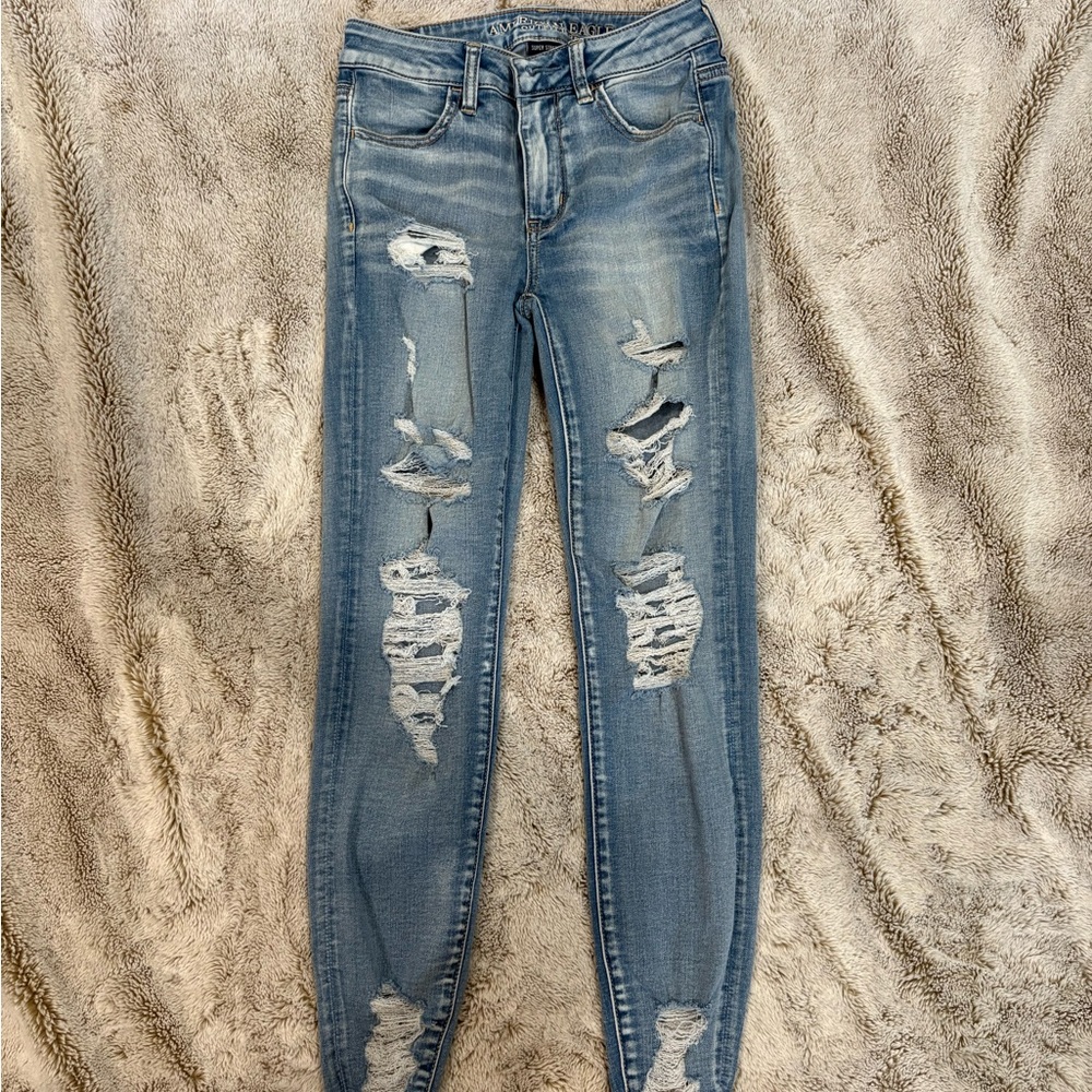 American Eagle Distressed Jeans